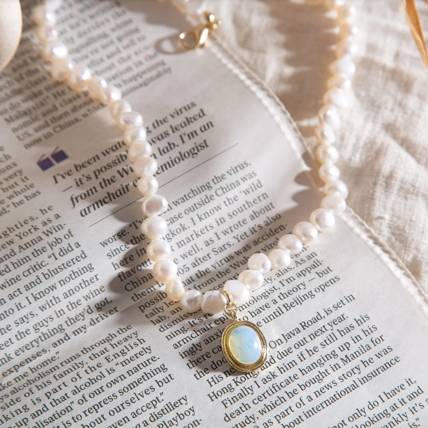Freshwater Pearl & Moonstone Necklace S295
